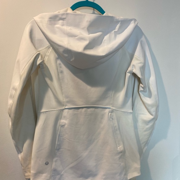 Lululemon Running Jacket - Picture 3 of 9